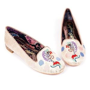 Brand New Irregular Choice Kissy Fishy 40 Pumps
